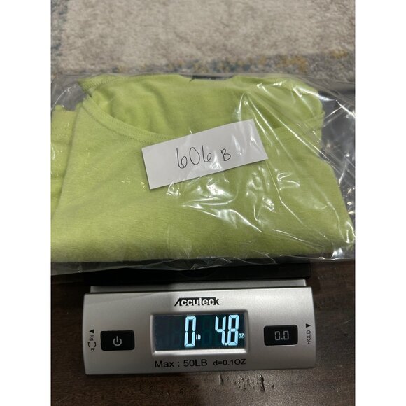 Morgan Cole Sleeveless Tank Top Lime Green Sz XL Crewneck Casual Essentials - Picture 9 of 9